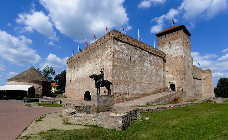 Gyula