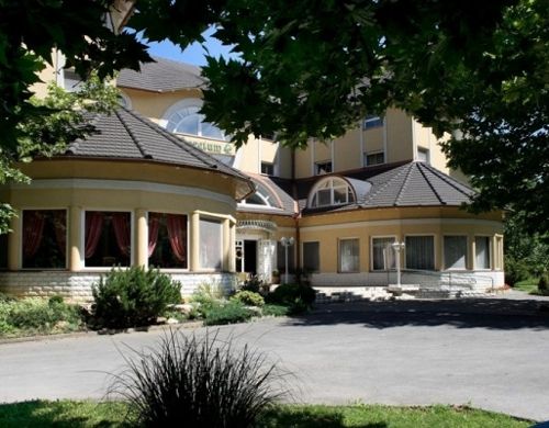 Arboretum Hotel